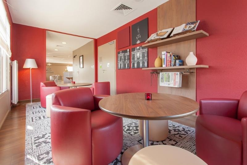 Hotel Inn Design Poitiers Sud Bagian luar foto