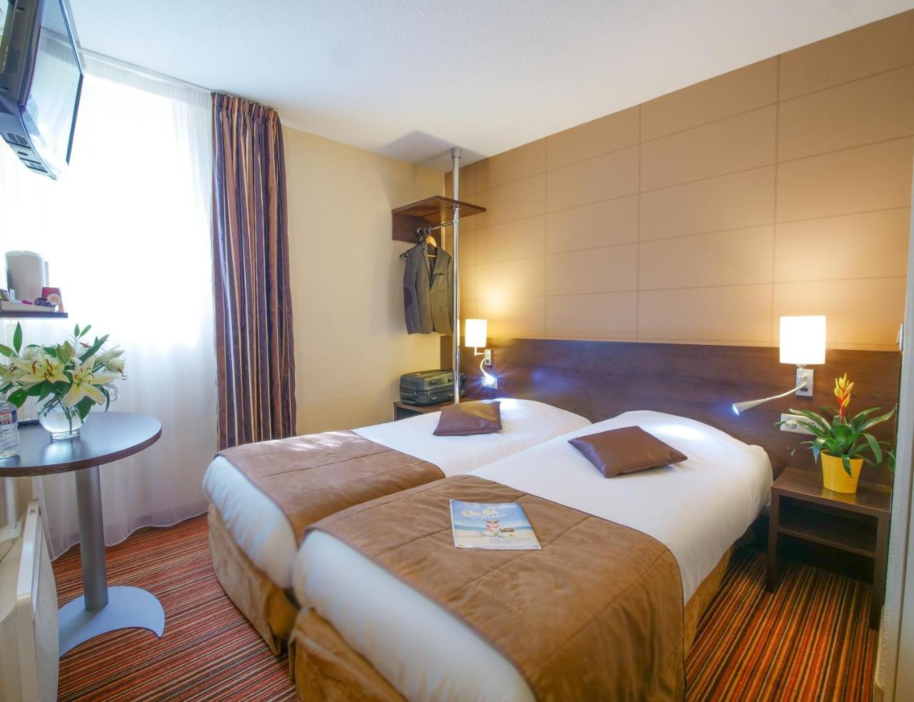 Hotel Inn Design Poitiers Sud Bagian luar foto