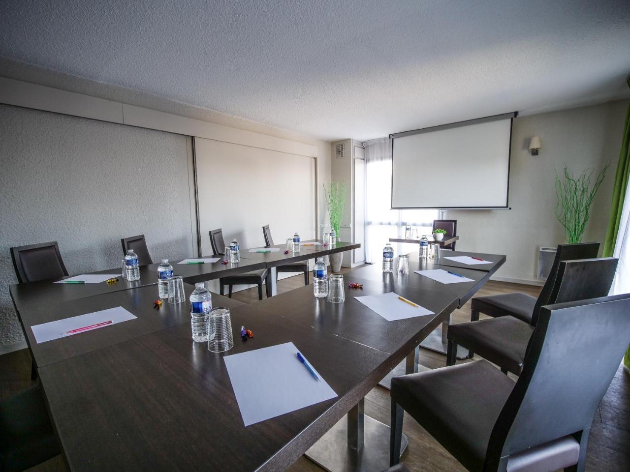 Hotel Inn Design Poitiers Sud Bagian luar foto
